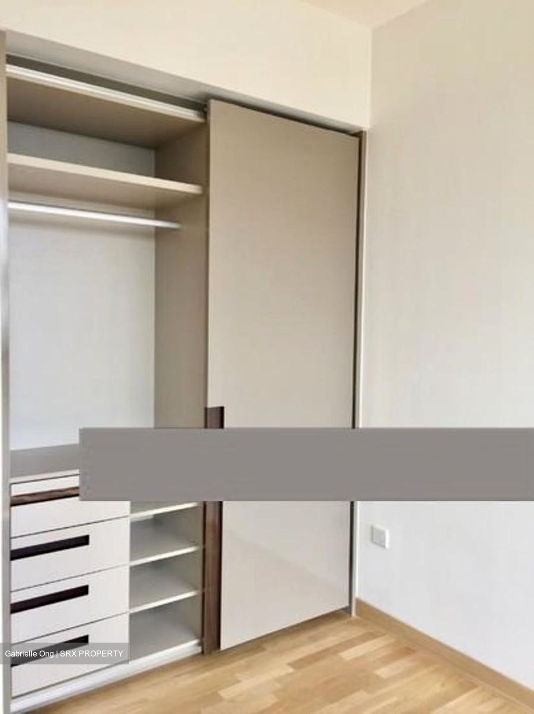 Commonwealth Towers (D3), Condominium #508206351